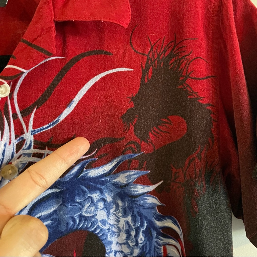Vintage Y2K Dragon Shirt No Boundaries Flames Red Black Boy Size S 100%Rayon - Picture 2 of 16